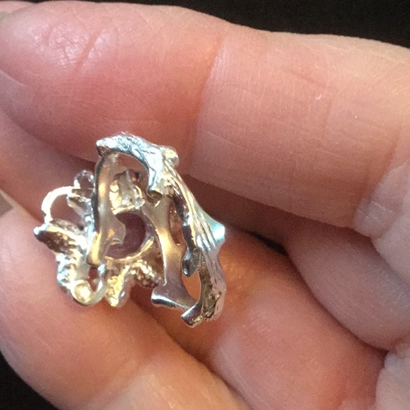 Genuine Amethyst & Sapphire Ring - Picture 7 of 9